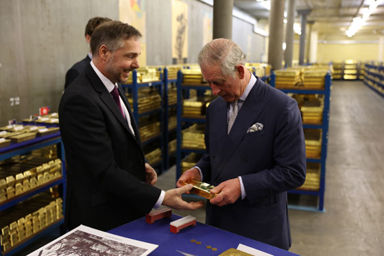 The Prince of Wales tours the Bank of England