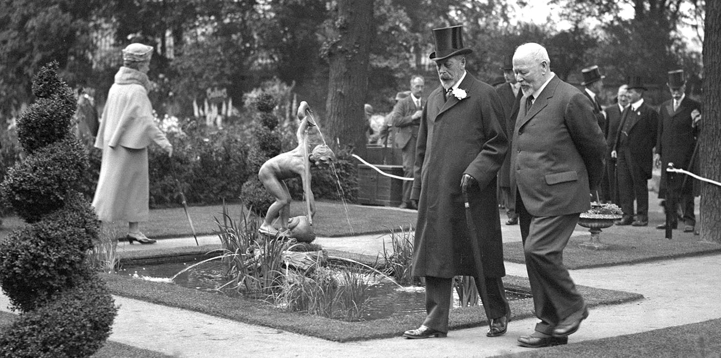 King George V and Queen Mary at the Chelsea Flower Show 1930