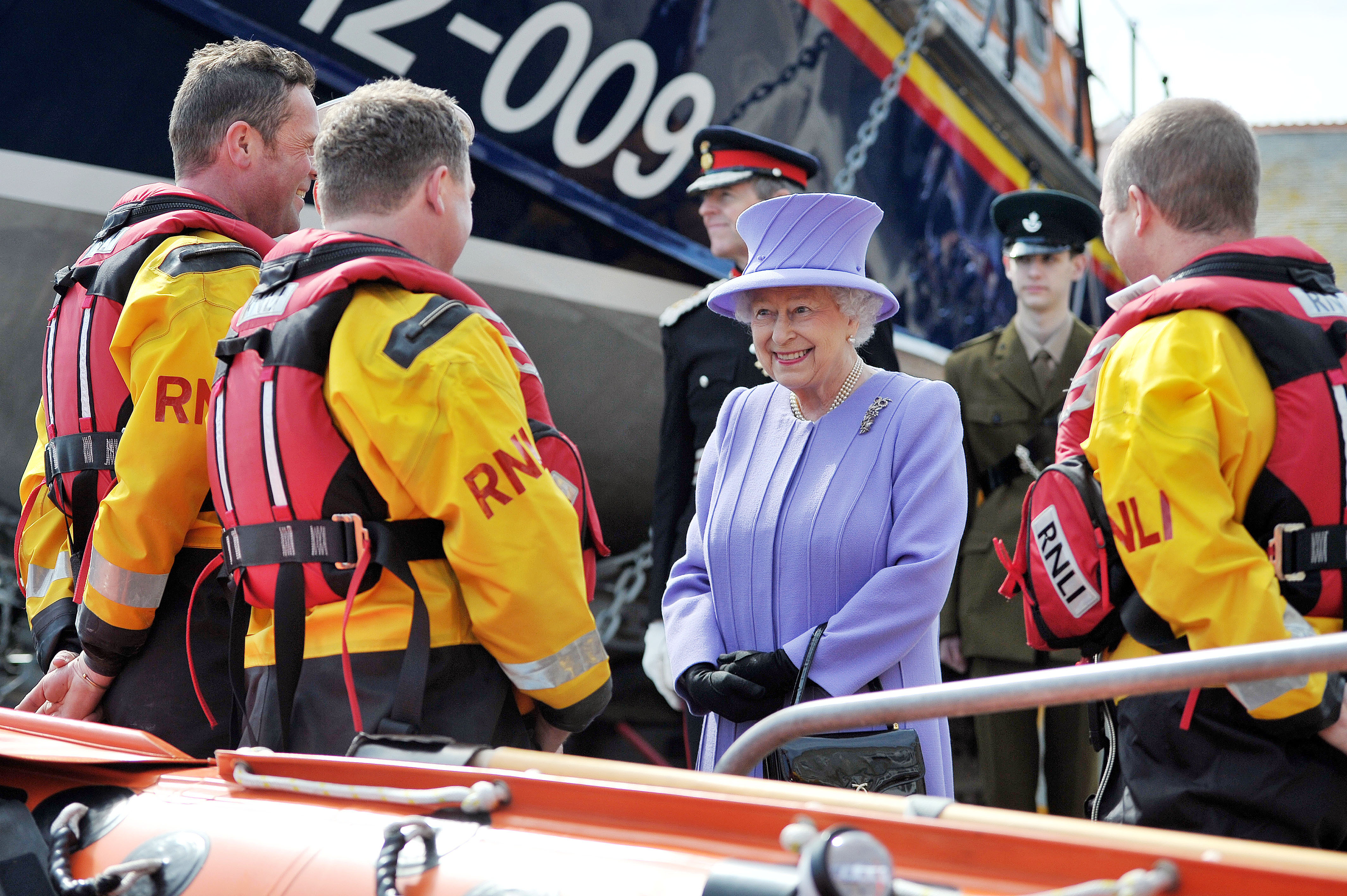 HM Queen Elizabeth II and members of the RNLI
