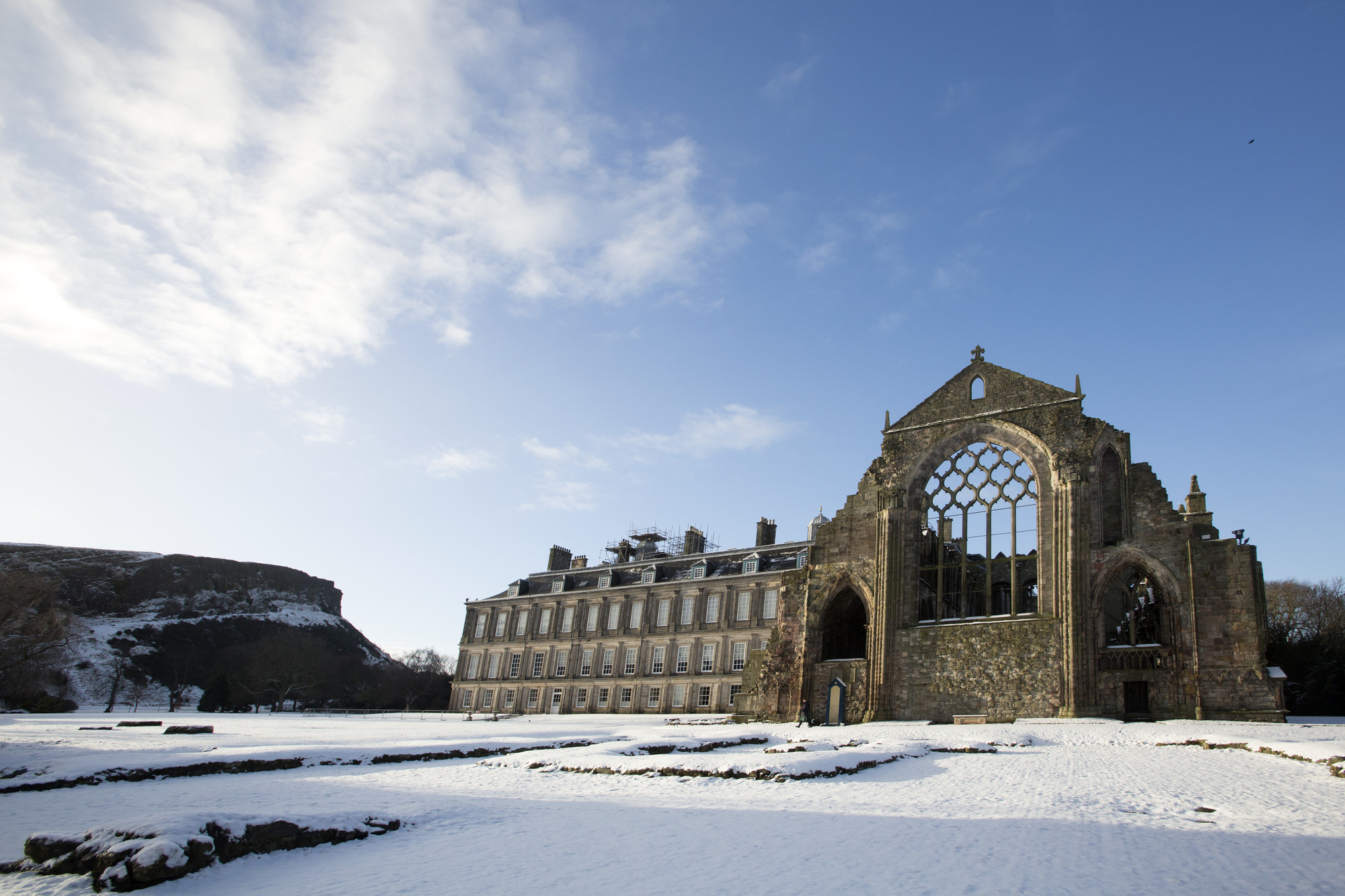 The Palace of Holyroodhouse Abbey in the snow