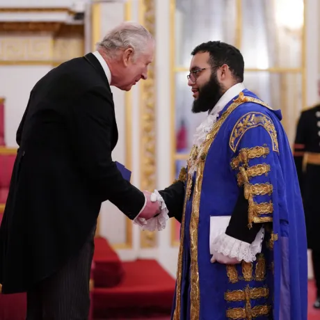The King meets representatives from each of the Privileged Bodies