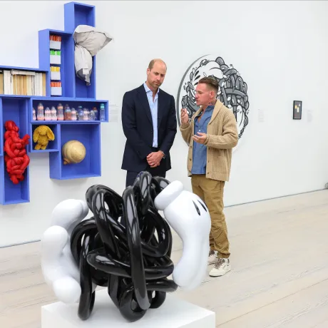 The Prince of Wales with artist Opake at the Homelessness: Reframed exhibition