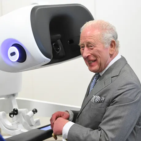 King Charles marks Guy's Hospital tercentenary at cancer centre, offers rar