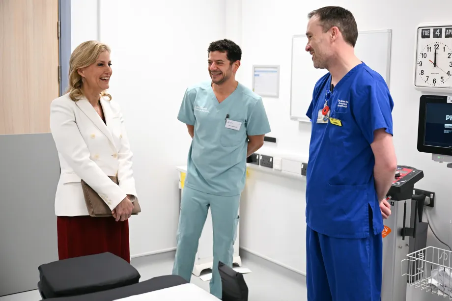 The Duchess of Edinburgh meets staff
