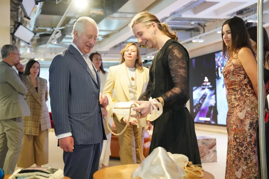 The King presents the Queen Elizabeth II Award for Design