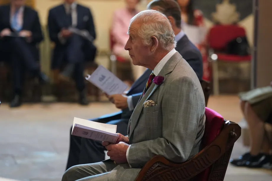 The King attends a service in St Patrick's Cathedral in Armagh