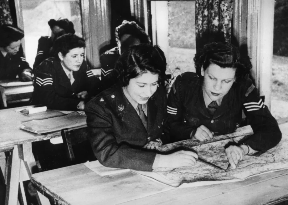 Princess Elizabeth trains as a mechanic