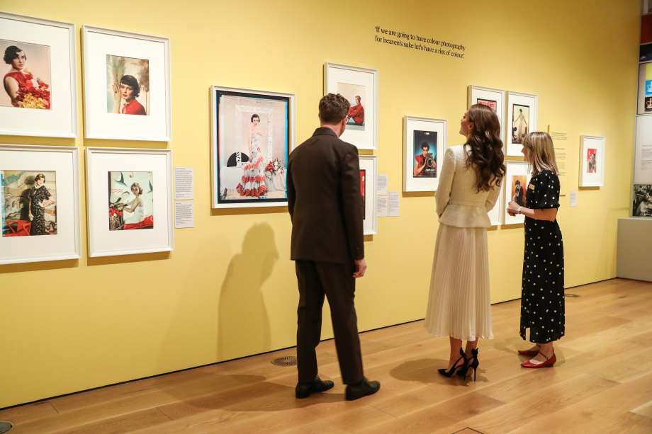 The Princess of Wales viewing Yevonde photography exhibition