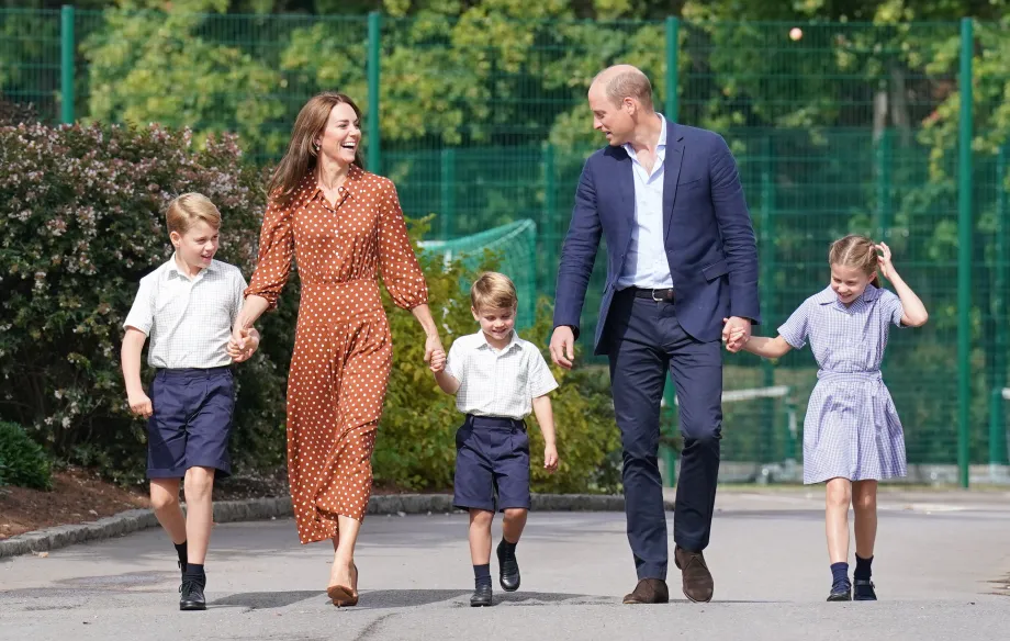 The Prince and Princess of Wales with their family