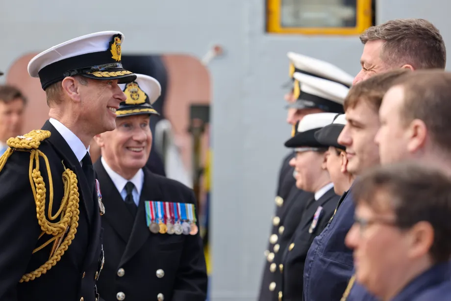The Duke of Edinburgh on board Stirling Castle