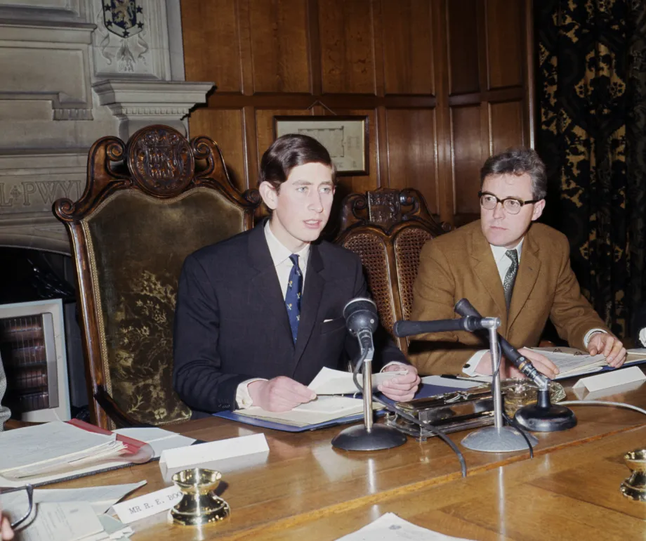 The King delivers a speech in Wales