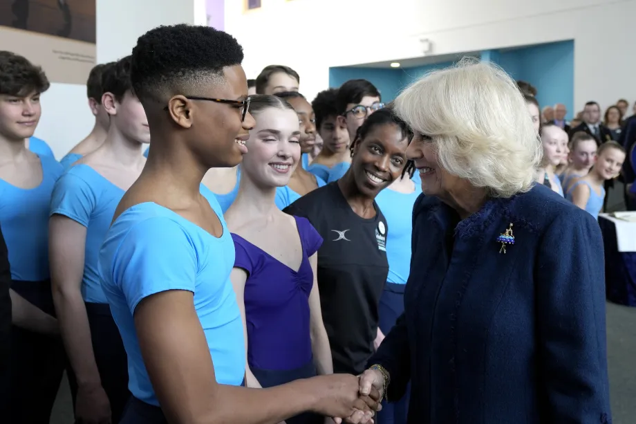 The Queen at Elmhurst Ballet School