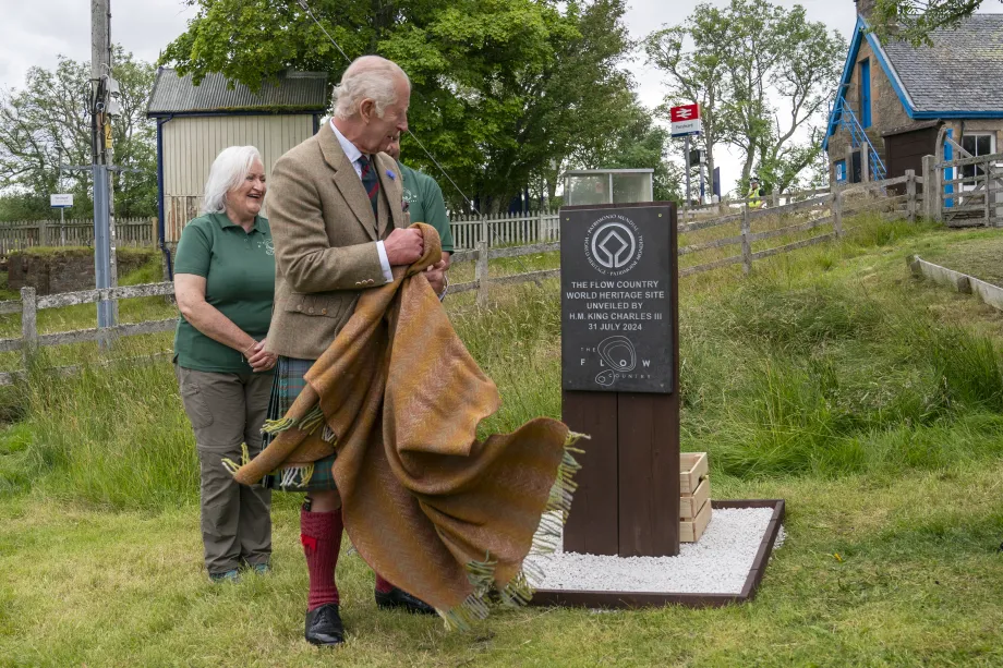 King Charles III unveils the Flow Country World Heritage Site plaque