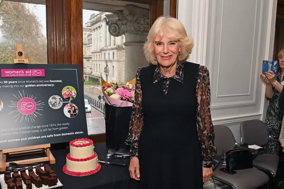 The Queen marks 50 years of Women's Aid