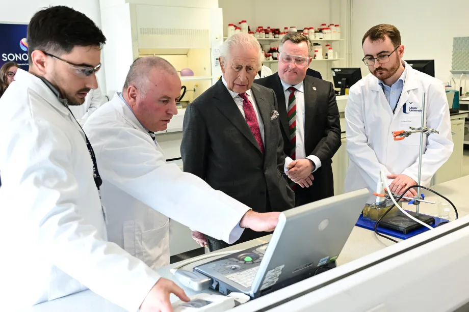 The King visiting a Cancer Research Centre at Ulster University