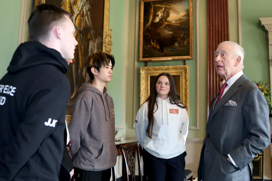 The King speaking to young people who have trained through Co-operation Ireland