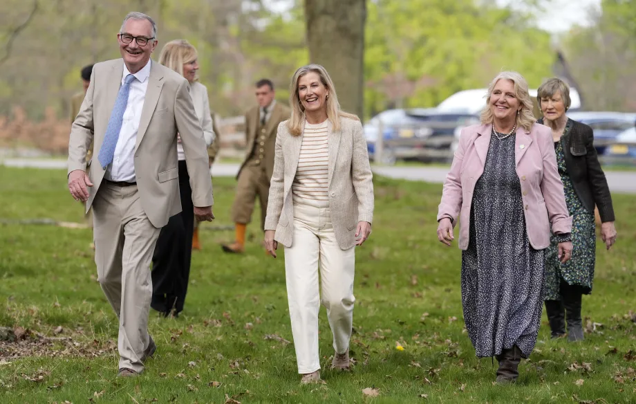 The Duchess of Edinburgh at the Yellow Labrador Club