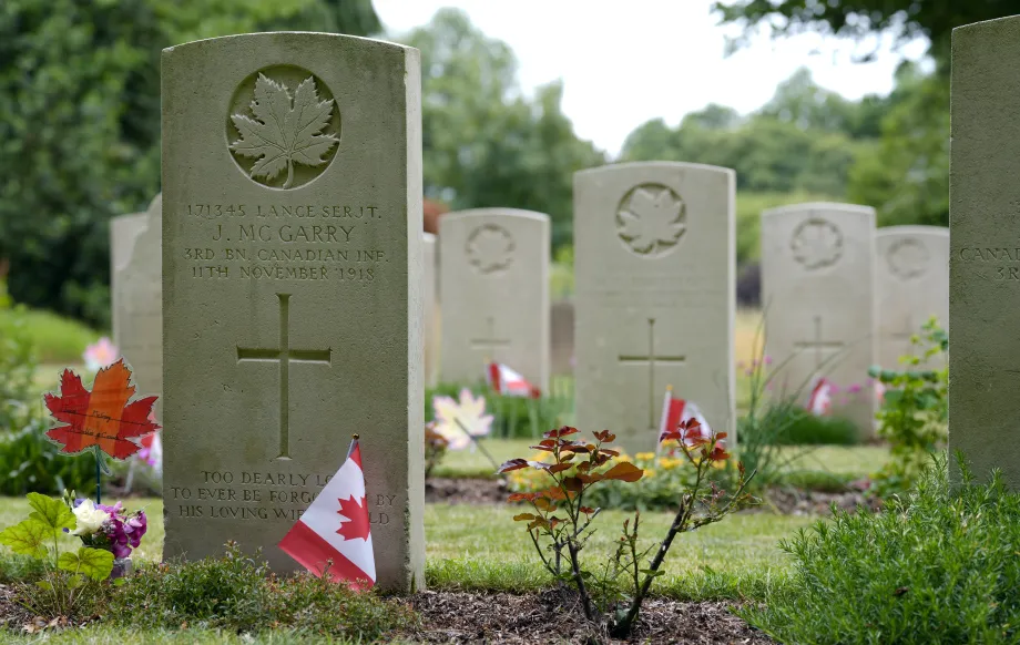 Canadian graves