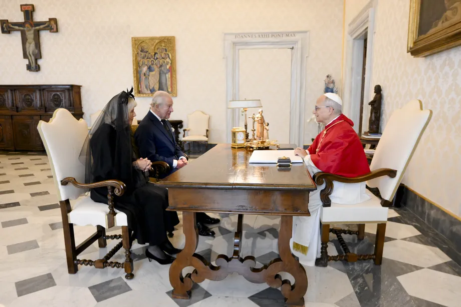The King and Queen with Pope Leo