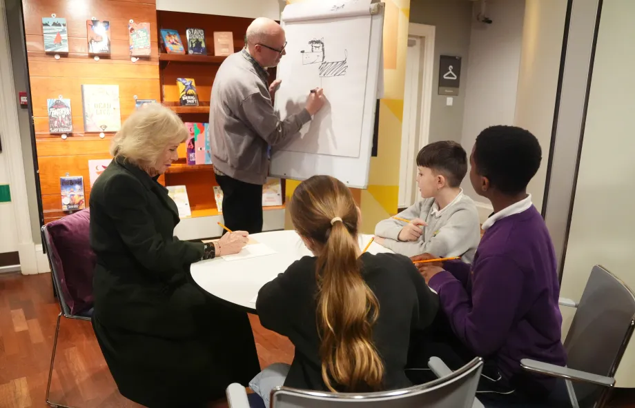 The Queen joins a Beano drawing workshop