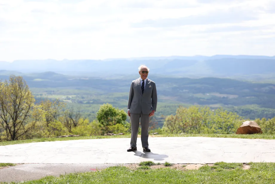 The King smiles at Dickey Ridge Trail during a visit to Shenandoah National Park