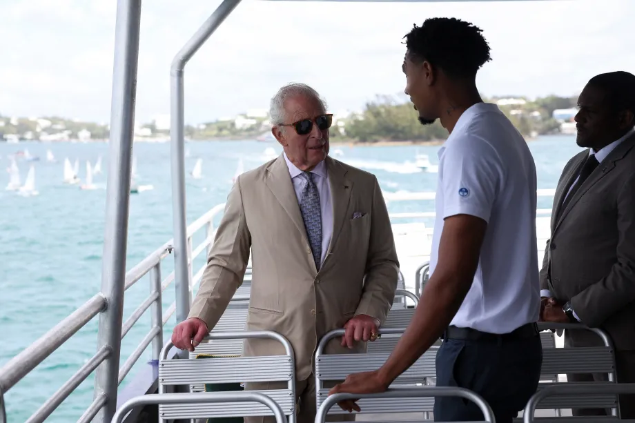 The King at the Yacht Club