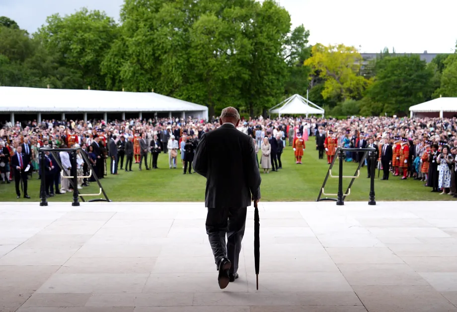 The King attends a Garden Party