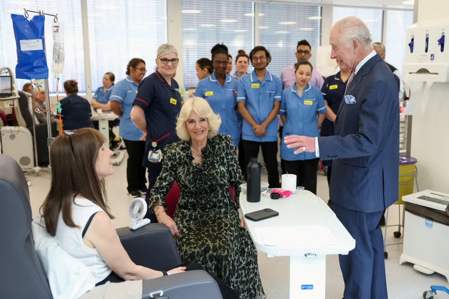 The King and Queen visit cancer patients at University College Hospital Cancer Centre