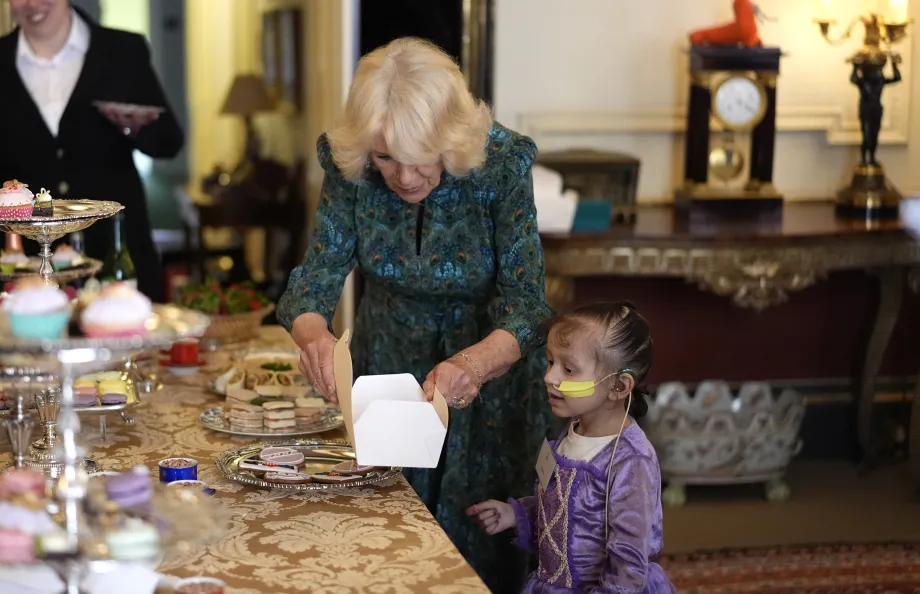 The Queen invites Dreams and Wishes to Clarence House