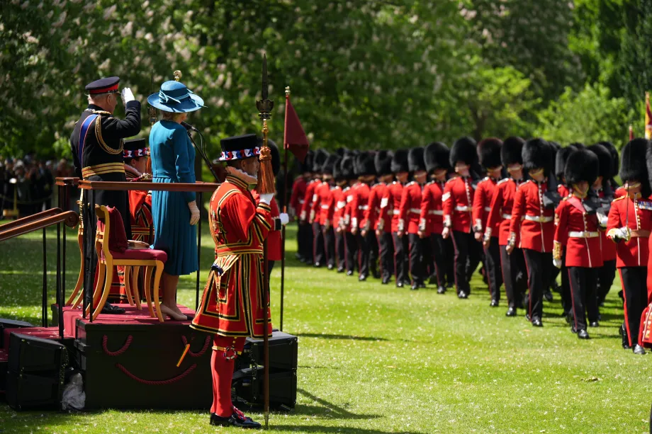 The Grenadier Guards receive New Colours