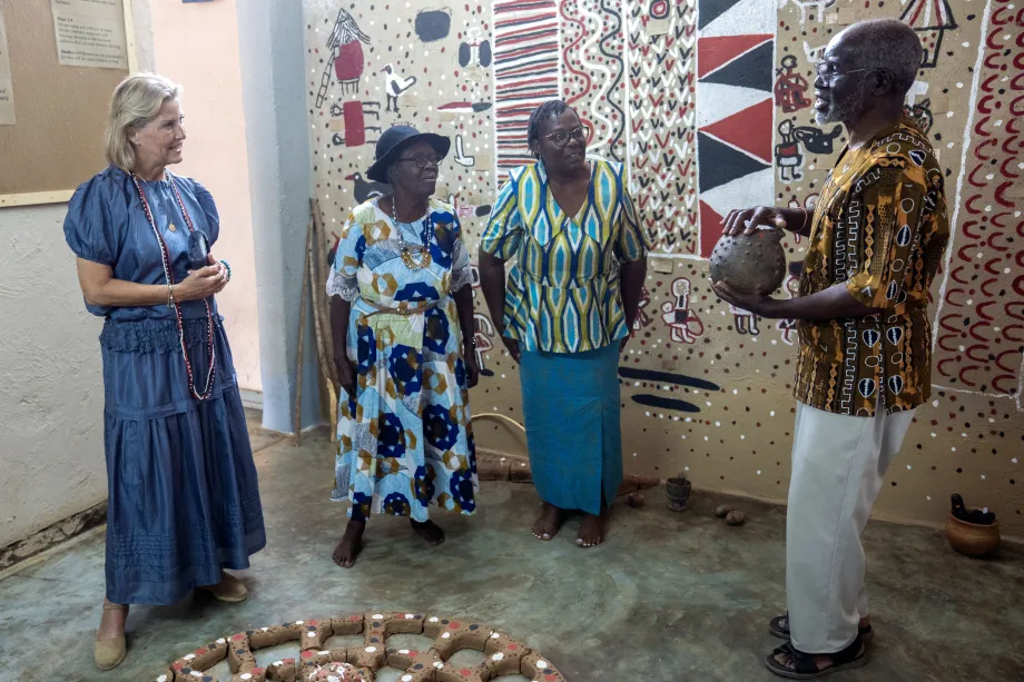The Duchess of Edinburgh during a visit to Wayi Wayi Art Centre