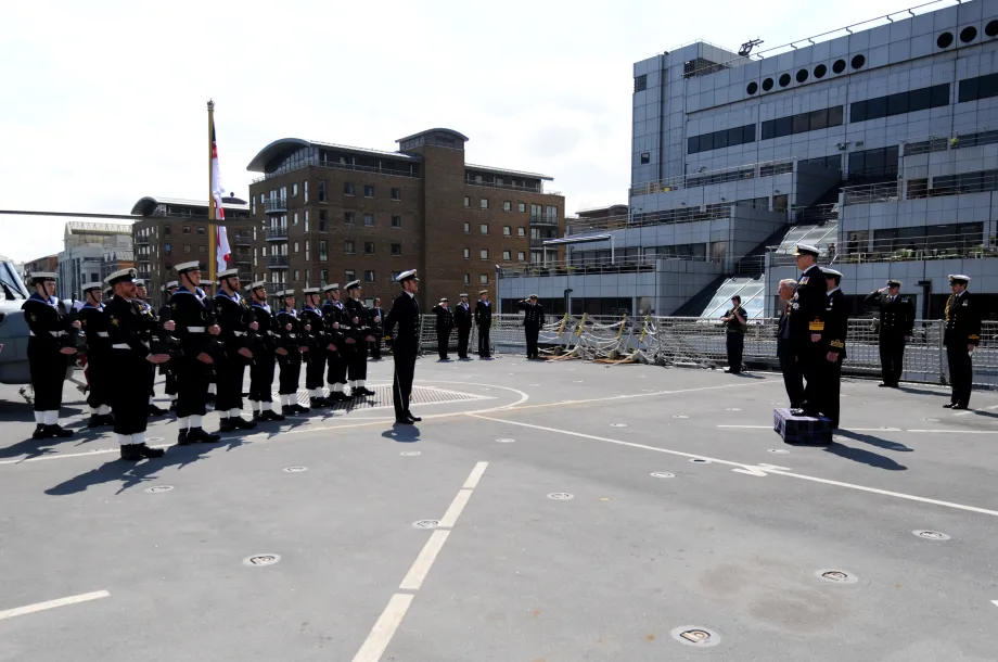HMS Duncan 