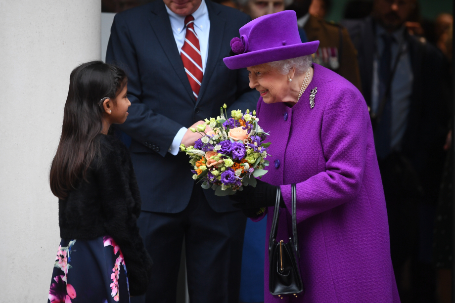 Aaliyah gives The Queen a posy