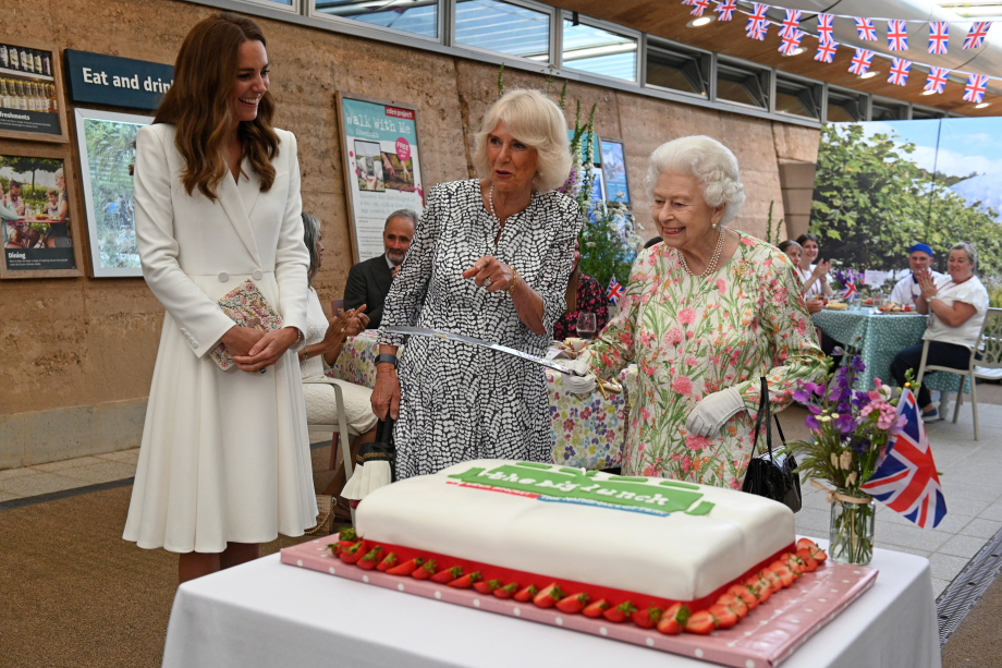 The Queen, The Duchess of Cornwall and The Duchess of Cambridge at The Eden Project.
