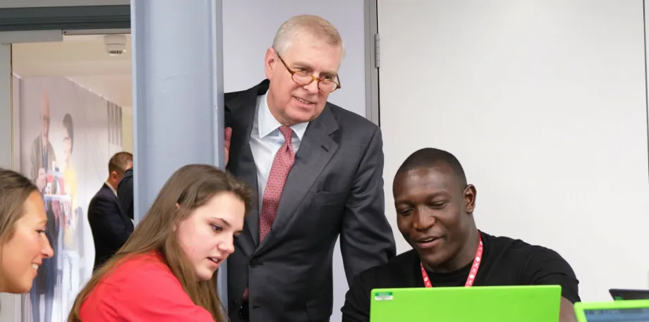 The Duke of York visits Raspberry Pi 