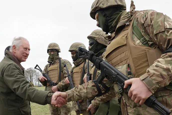 The King meets Ukrainian military recruits