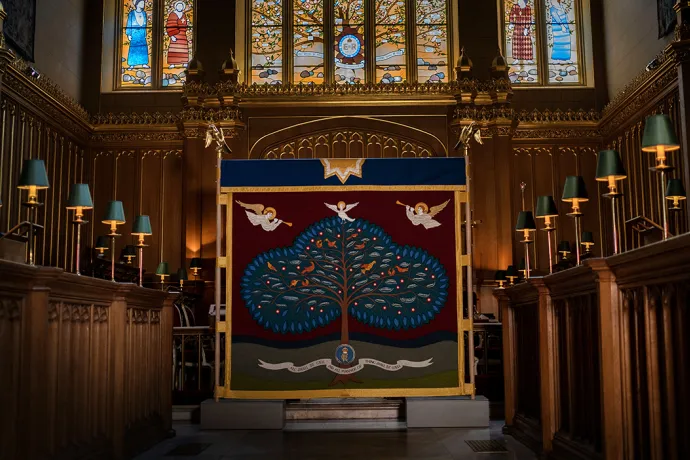 The Coronation Anointing Screen