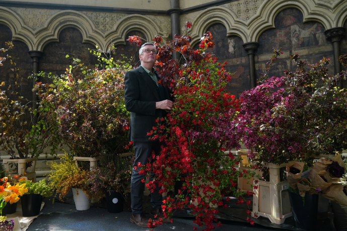 Shane Connolly with flowers and foliage at Westminster Abbey