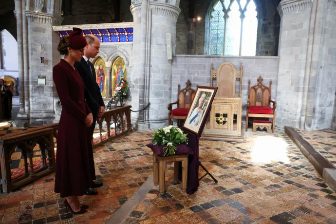 The Prince and Princess of Wales pays their respects to Her Late Majesty The Queen at St Davids Cathedral
