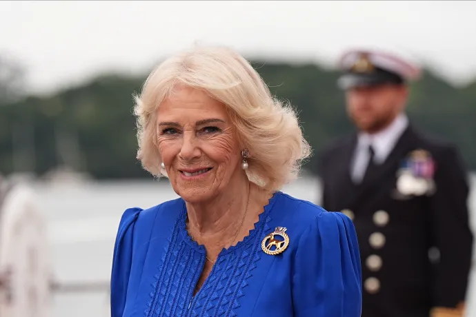 The Queen in Devon