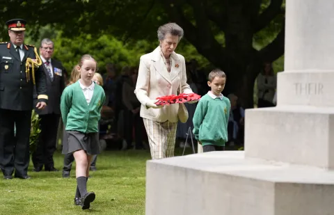 The Princess Royal laying wreath