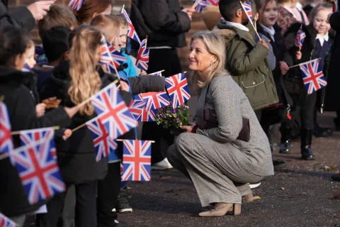 The Duchess of Edinburgh meets school children in Oxfordshire